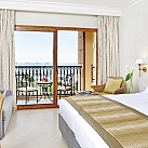 Movenpick Resort &amp; marine spa: room